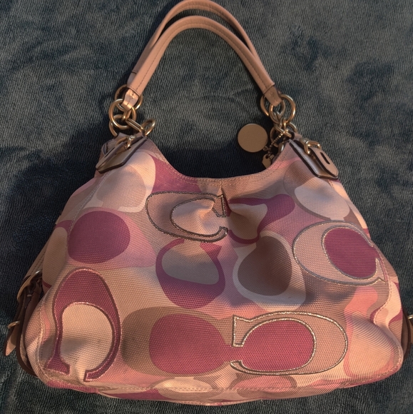 Coach Handbags - Coach purse